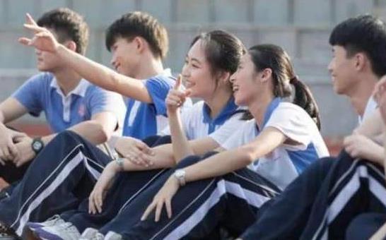 初中200多分可以上什么中專技校？